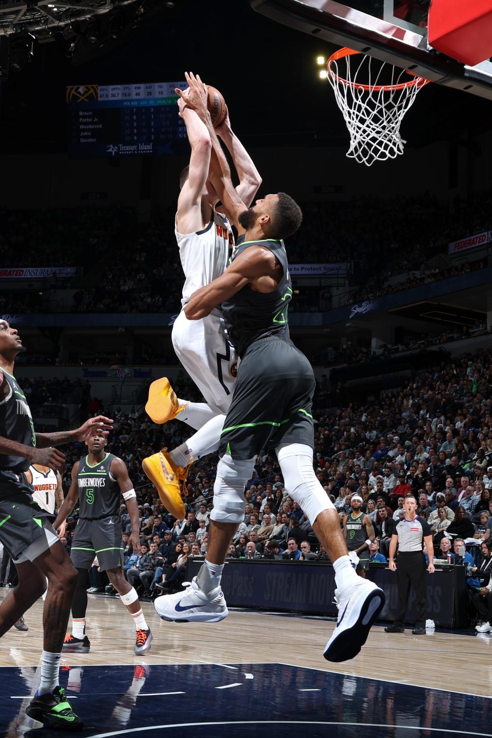 大的比赛中 大的比赛中